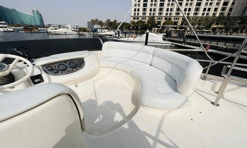 Renting Yachts In Dubai00001