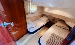 Renting Yachts In Dubai00001